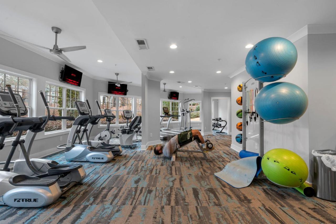 Truist Park Comfort Stays Атланта Екстериор снимка